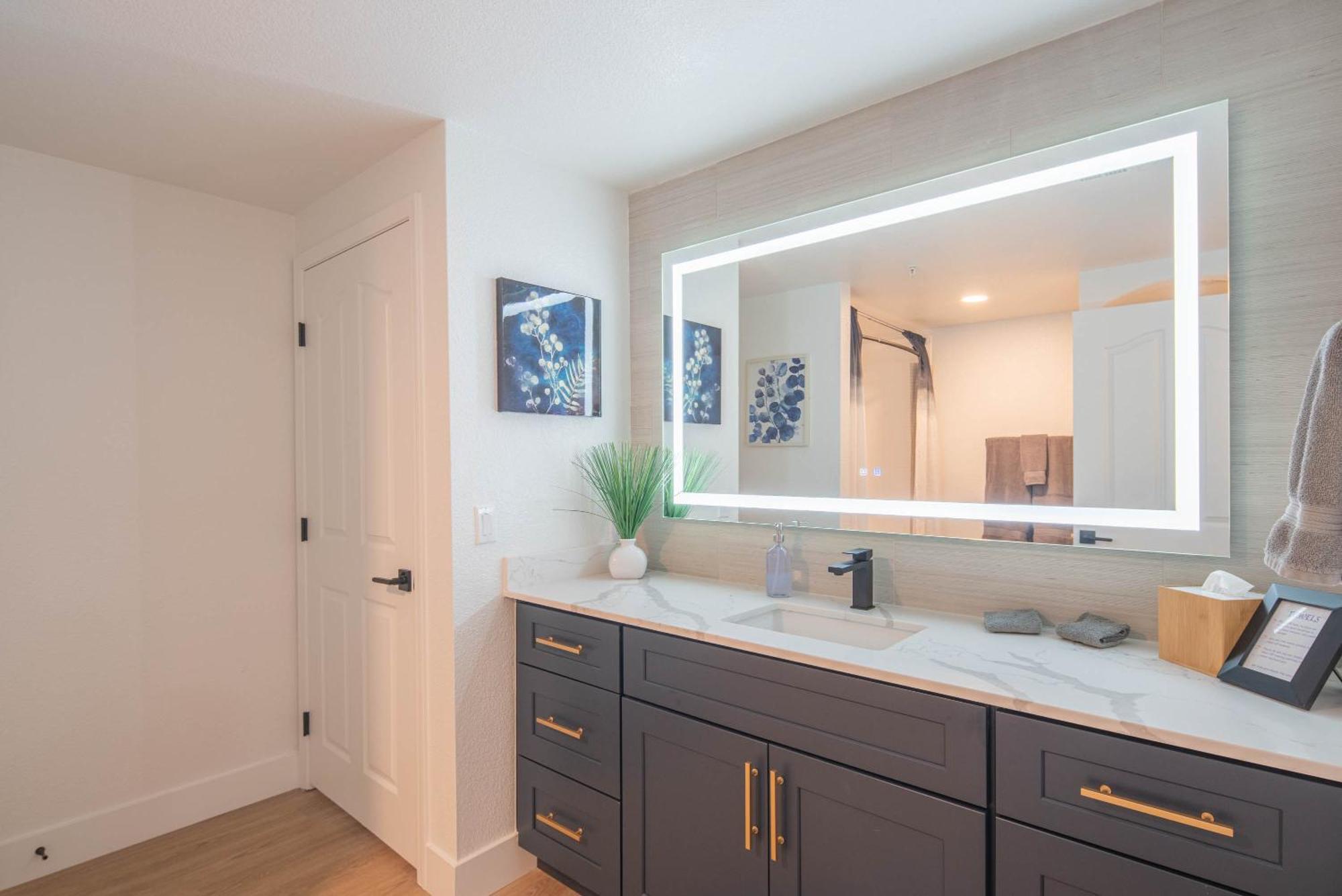 Exclusive-Walk To Golf, Shopping & Dining-King Bed N268 Apartment Scottsdale Exterior foto